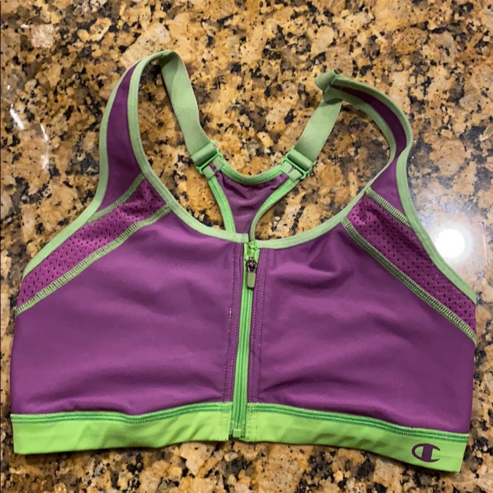 Sports bra